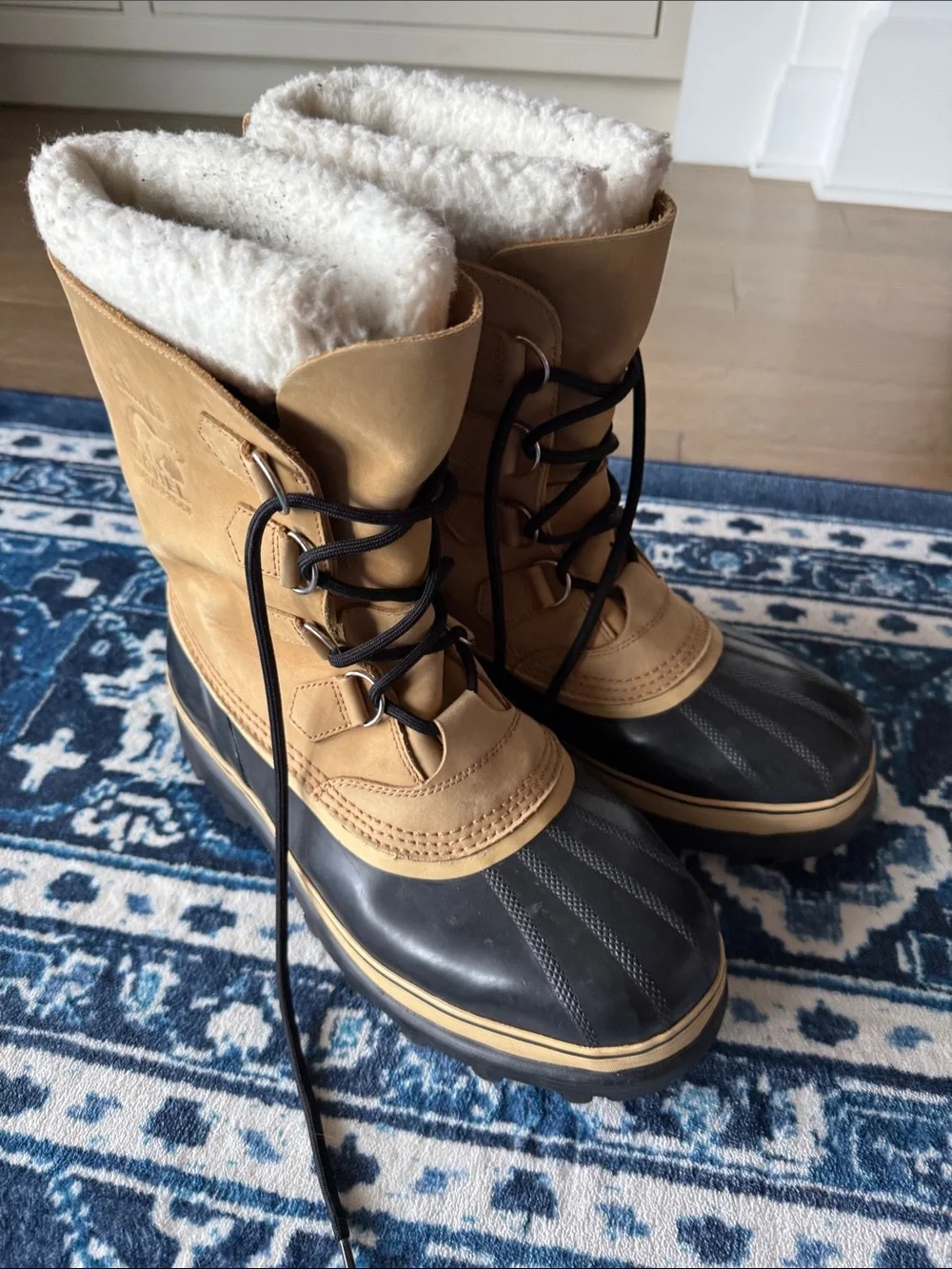 Sorel Tan and Black Waterproof Lace-Up Snow Boots with Sherpa Lining